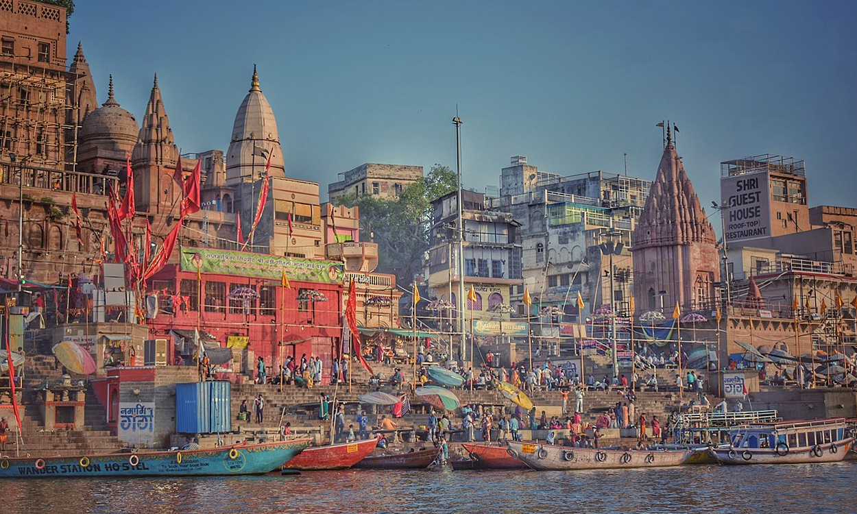 Thanks, Source of picture: By Santosh Kumar Velamala - https://www.instagram.com/p/B0tFGCNpewh/?igshid=m80zrzo787um, CC BY-SA 4.0, https://commons.wikimedia.org/w/index.php?curid=81057934